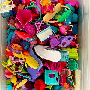 Littlest pet shop accessory lot!